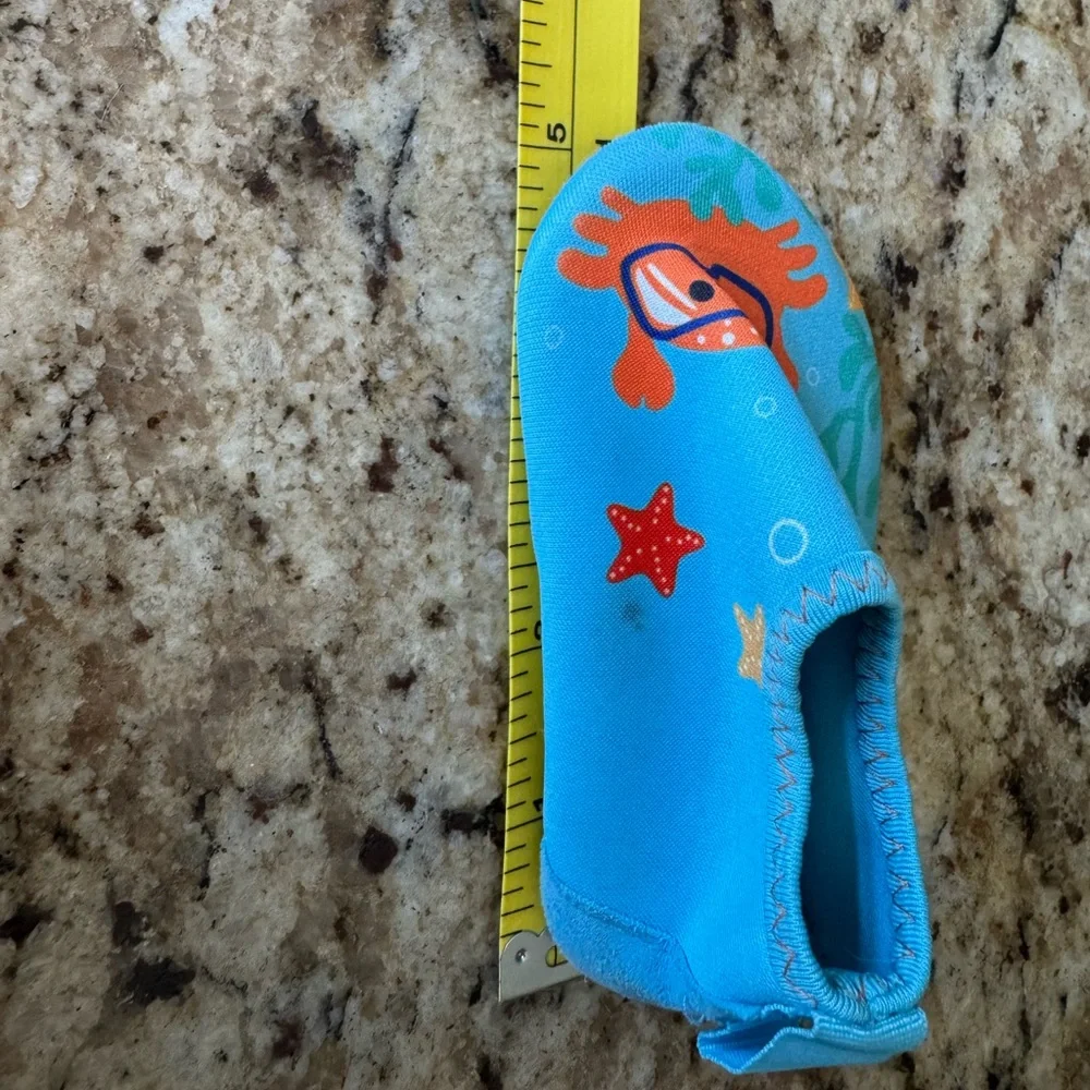 Robeez Blue and Orange Crab Baby Water Shoes size 2